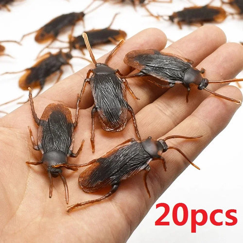 5-50Pcs Halloween Gadget Plastic Cockroaches Joke Decoration Props