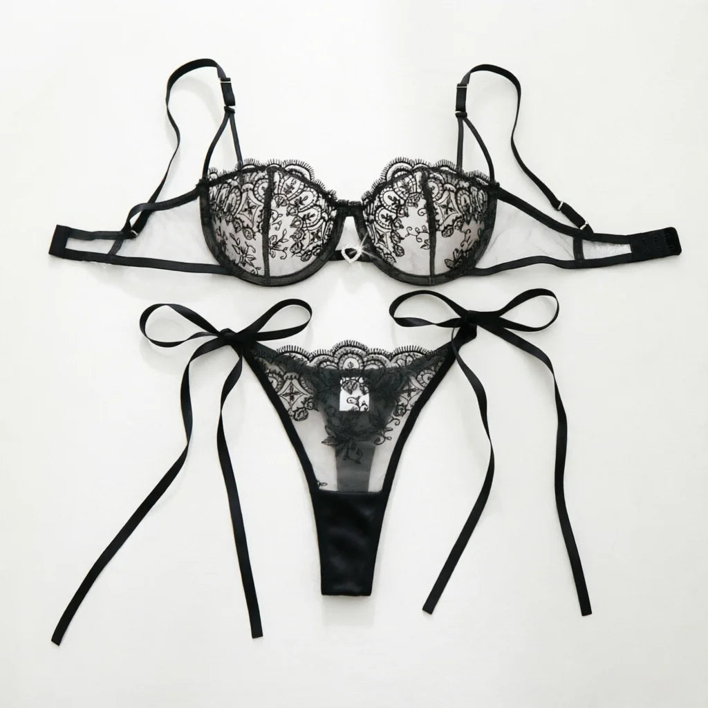 Three-Piece Bra Set, Provocative Lingerie, European Style, Pure Desire